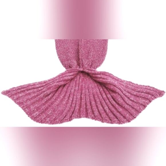 NEW Cozy Adult Teen Size Soft Knit Mermaid Tail Throw Blanket Light Pink 78x39" - Picture 3 of 3